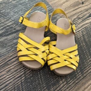 Old Navy Yellow Strappy Sandals